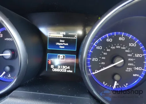 2015 Subaru Legacy 2.5I Premium z USA, uszkodzony, nr VIN 4S3BNAC60F3010633